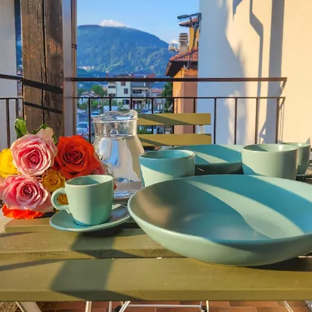 Piazzetta Appartement Dongo