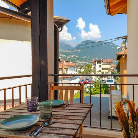 Apartment Piazzetta Dongo